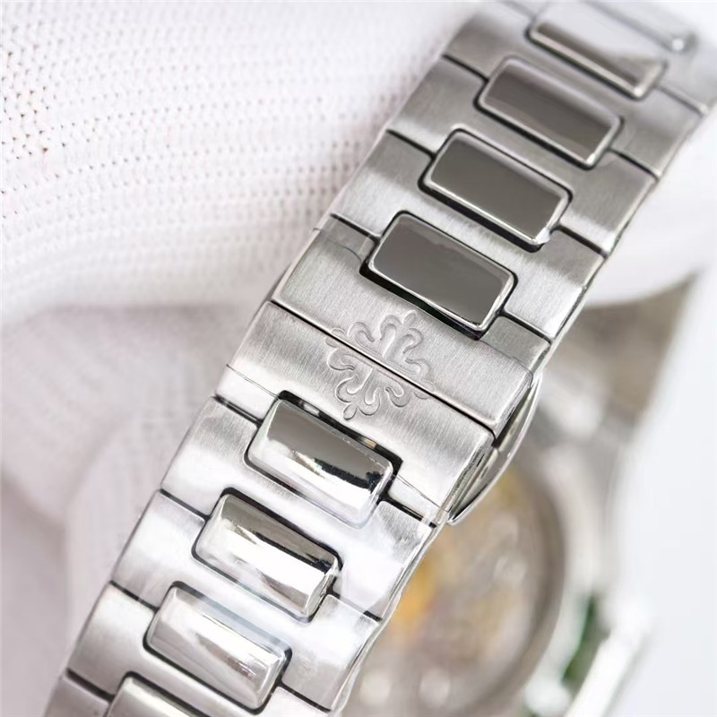 百達.翡麗運動優雅鸚鵡螺女款復刻腕表PP7008：細節見真章