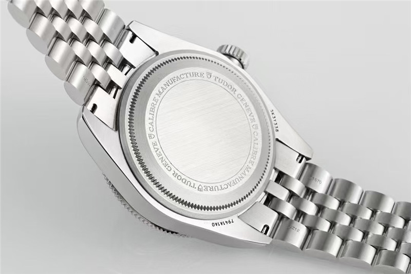 ZF-Factory帝舵碧灣41MM復(fù)刻表與正品深度對(duì)比評(píng)測(cè)