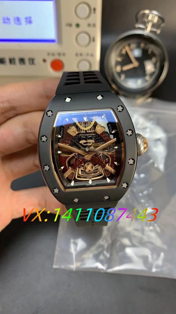 YS廠理查德米勒RM047黑陶瓷用的是真陀飛輪嗎？