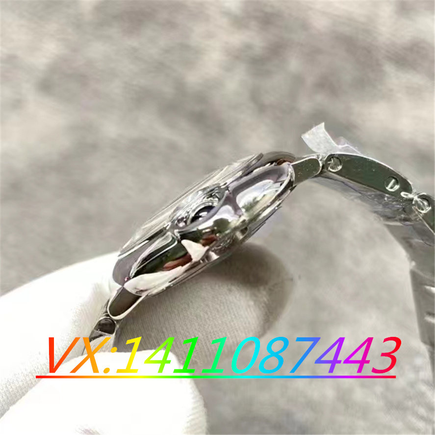 v6廠卡地亞藍氣球28mm女款石英復刻表評測！