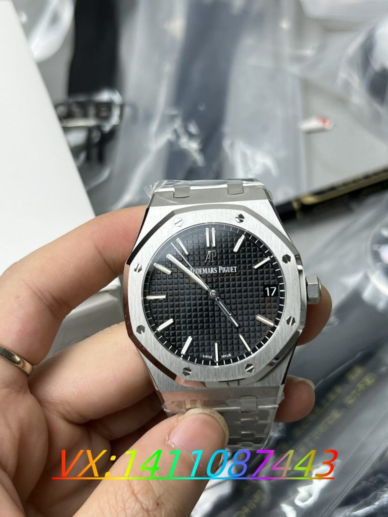 深度評(píng)測(cè)：ZF廠愛(ài)彼15500皇家橡樹V2版復(fù)刻表做工質(zhì)量