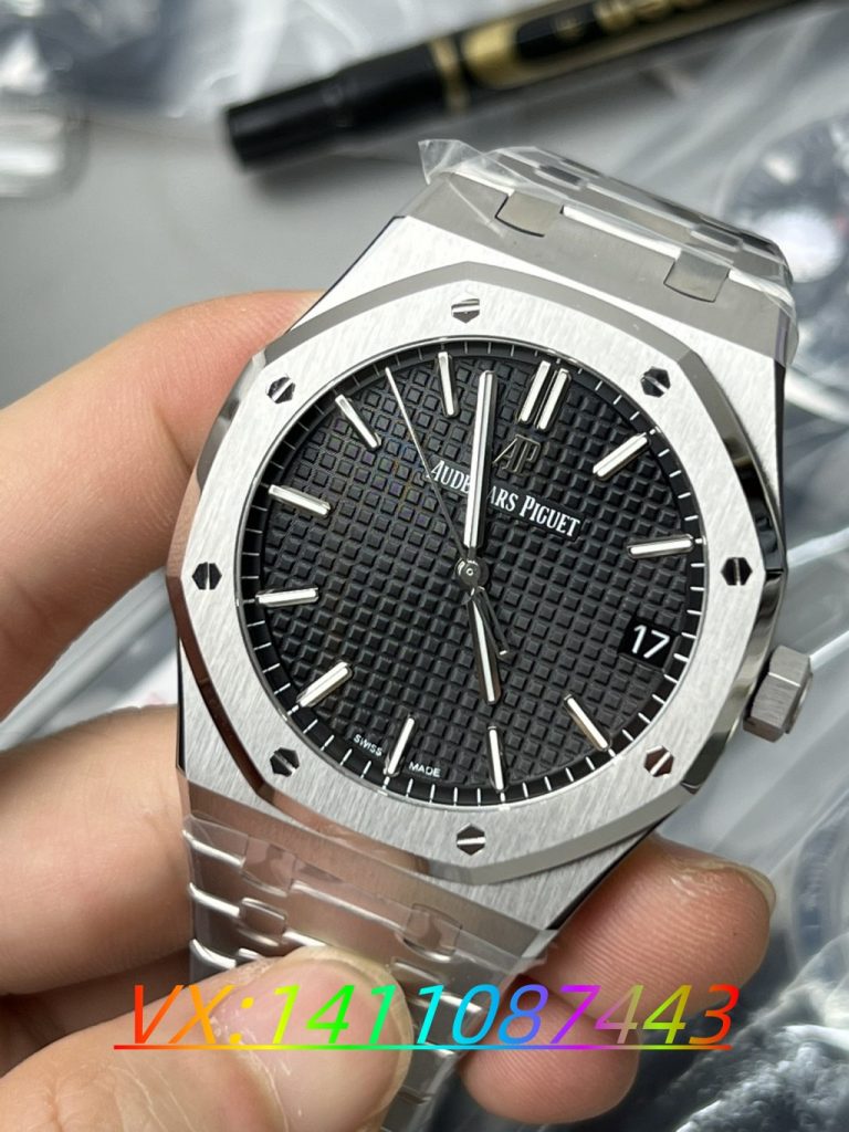 深度評(píng)測(cè)：ZF廠愛(ài)彼15500皇家橡樹V2版復(fù)刻表做工質(zhì)量