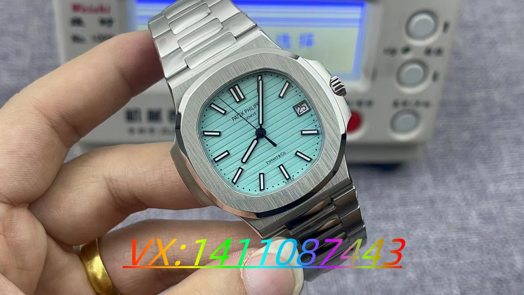 K廠(chǎng)百達(dá)翡麗鸚鵡螺達(dá)芙妮藍(lán)評(píng)測(cè)"