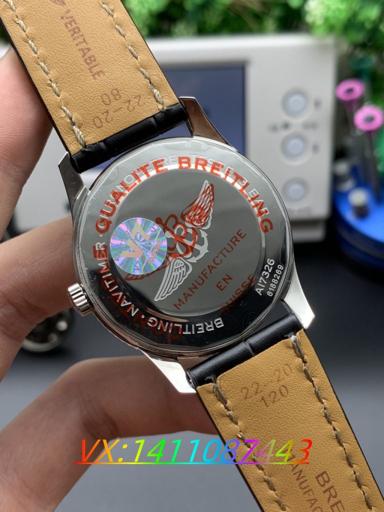 V7廠百年靈航空計時41mm黑盤腕表做工細節(jié)深度評測