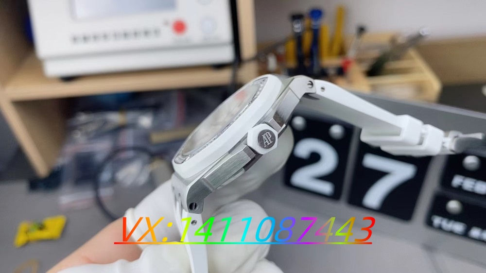 RXW愛彼皇家橡樹離岸37mm石英女表細(xì)節(jié)測(cè)評(píng)