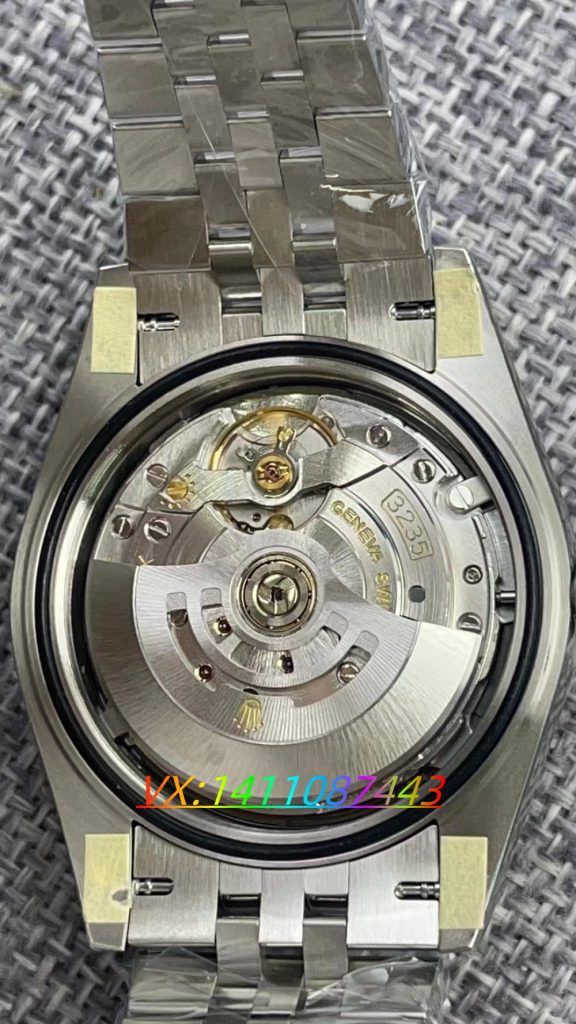 VS廠勞力士日志鑒別攻略:丹東3235機芯是決勝關鍵