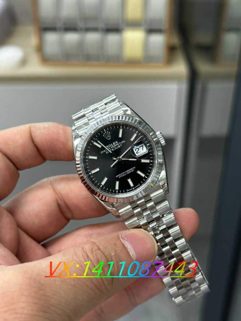 VS廠勞力士日志36黑盤3235機芯深度解析做工細節?