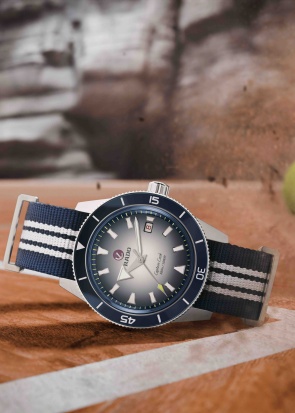 Rado瑞士雷達(dá)表:春日運(yùn)動(dòng)中,揮拍時(shí)的分秒見證者