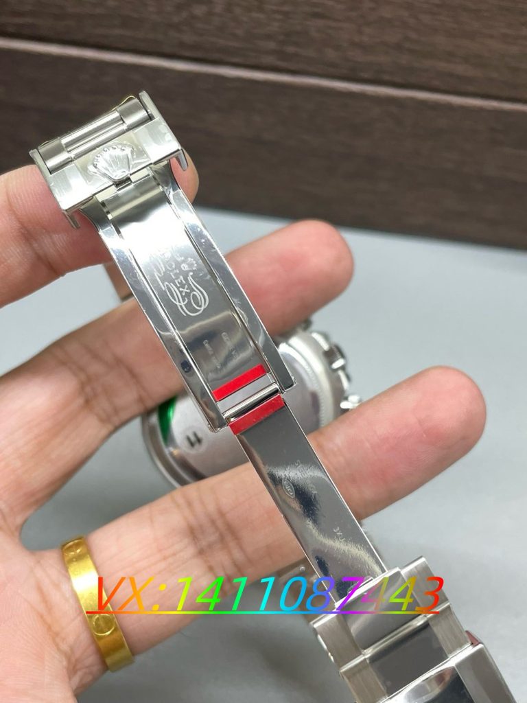 VS廠與C廠勞力士迪通拿4131機芯復刻表:做工性能全方位剖析,誰更勝一籌？