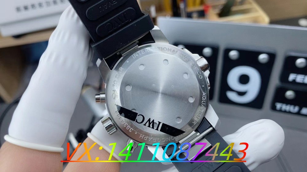 APS廠新款萬國海洋時計 “雅克 - 伊夫?庫斯托探險之旅” 特別款評測