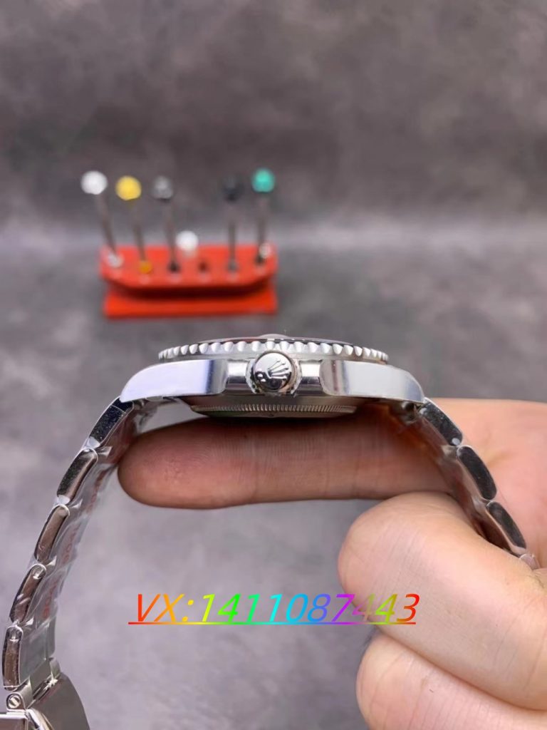 C廠Clean廠新升級勞力士3235一體機芯深度剖析勞力士復刻表的性能變革