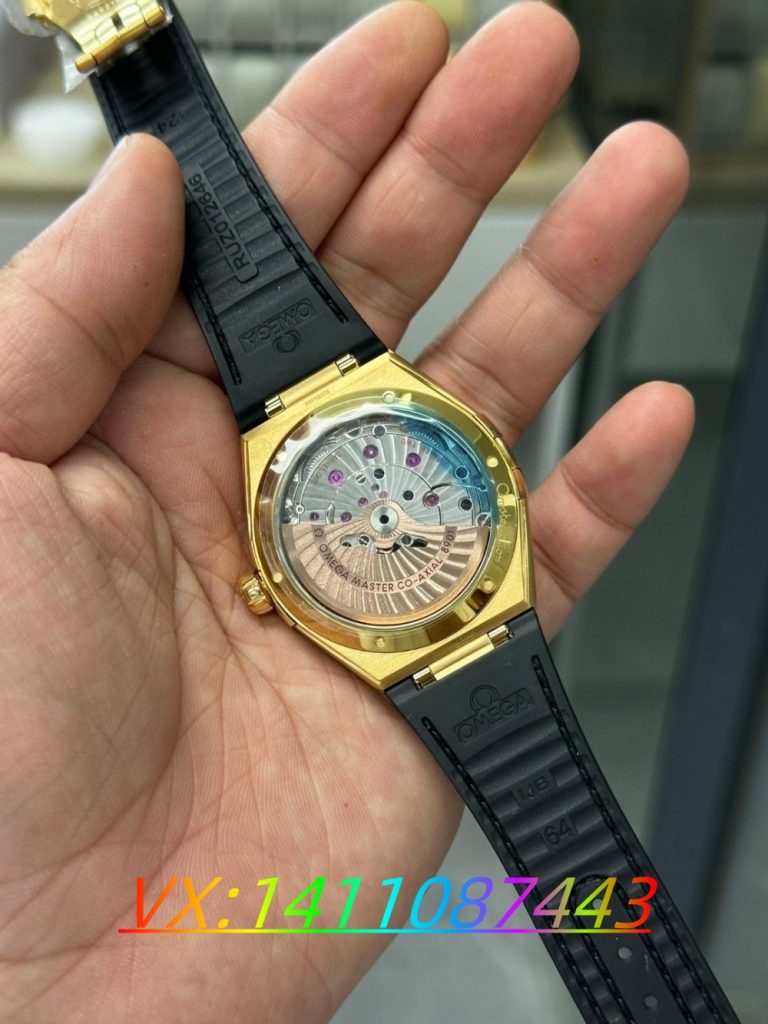 VS廠歐米茄五代星座全金黑款搭載8901機芯拆機詳測