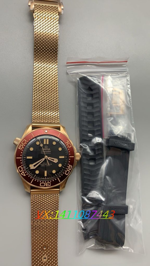 VS廠歐米茄海馬300青銅勃艮第紅圈評測:復古與現代的完美融合?