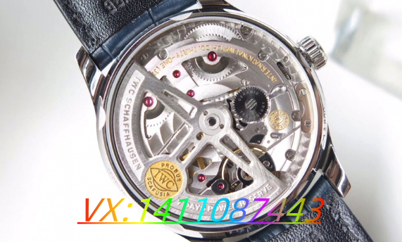 ZF工廠萬國葡七:簡約美學與卓越工藝的完美融合?