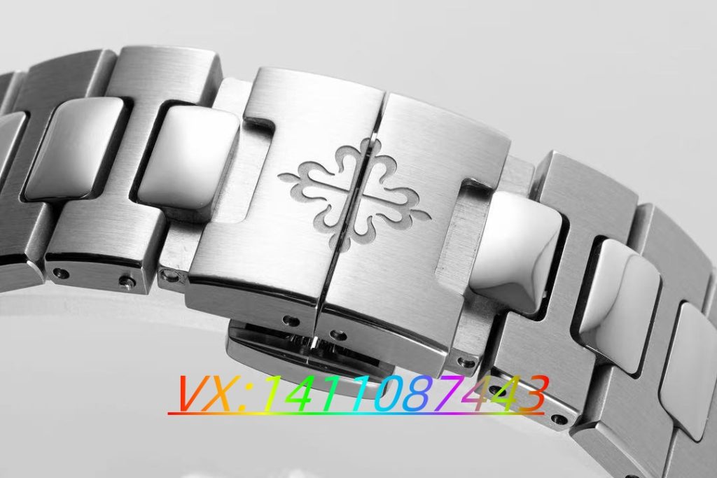 PPF廠百達翡麗5712/1A蒂芙尼V3版鸚鵡螺深度評測:奢華與精密的完美交融?