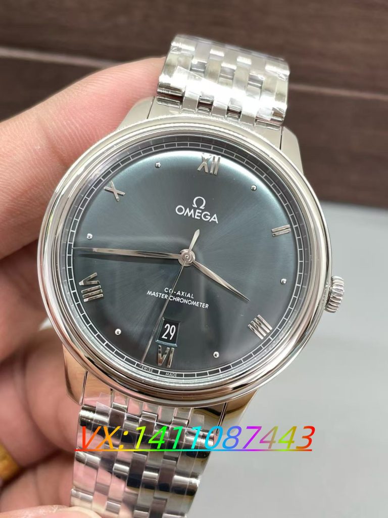 VS廠新品蝶飛系列40mm綠面放射紋腕表評測