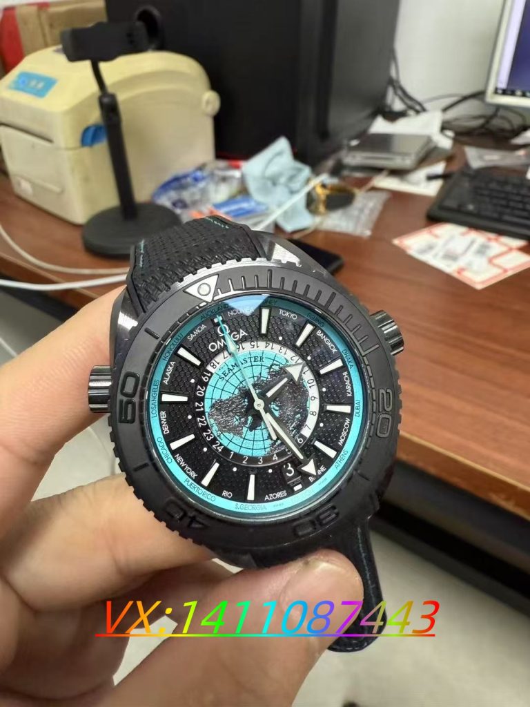 VS廠新品Seamaster系列腕表評(píng)測(cè):20周年的炫酷巨作?