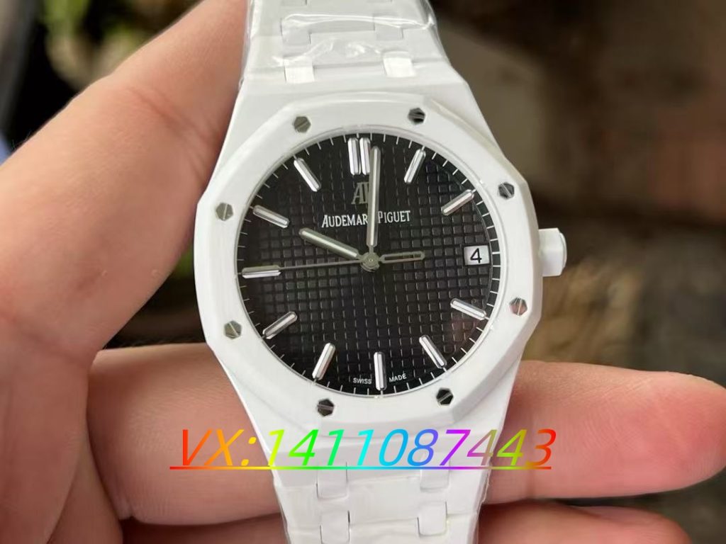 APS廠新品愛彼15500全陶瓷款式評測:工藝與創新的融合?