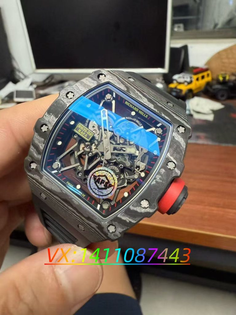 Aps理查德RM35-02復(fù)刻表深度評測:ntpt表殼與無卡度機芯的卓越融合?