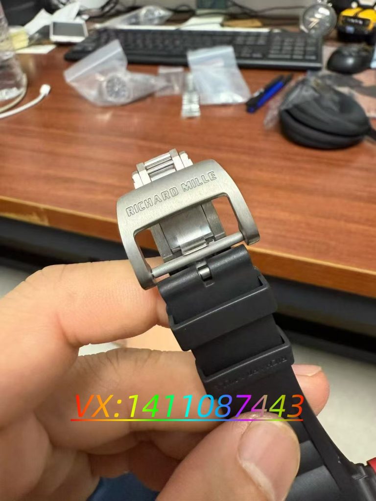 Aps理查德RM35-02復(fù)刻表深度評測:ntpt表殼與無卡度機芯的卓越融合?